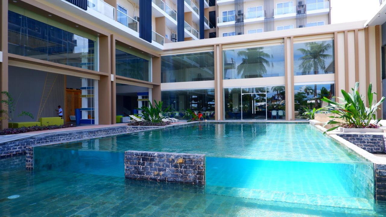 Solea Palm Resort Mactan Lapu-Lapu City Exterior photo